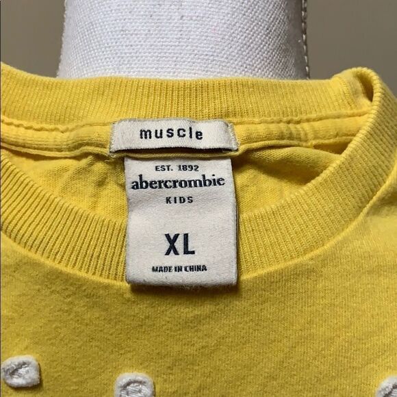 Abercrombie and Fitch yellow logo T-shirt size Boy Large - Picture 4 of 5